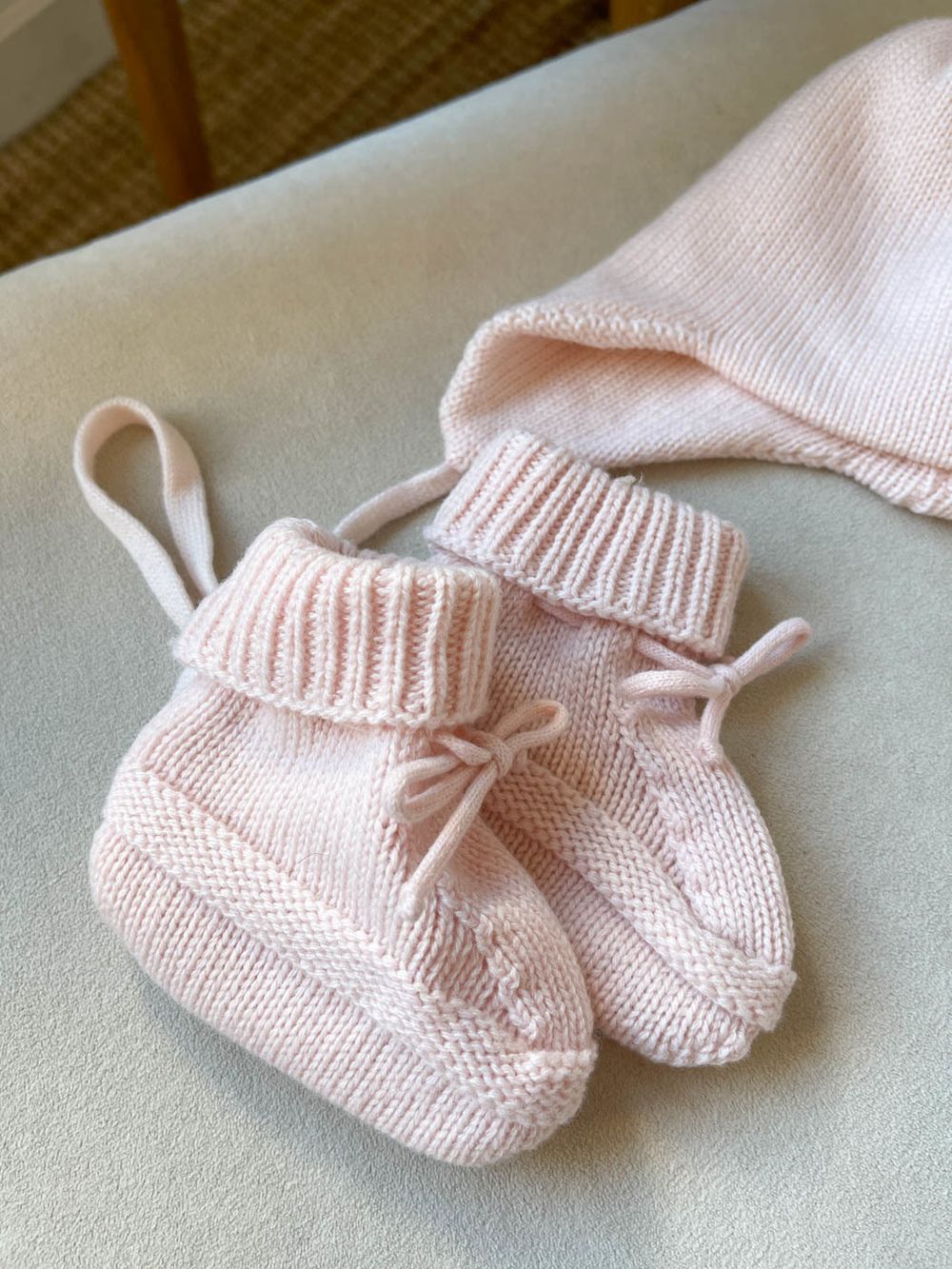 Шапка и пинетки Il Trenino