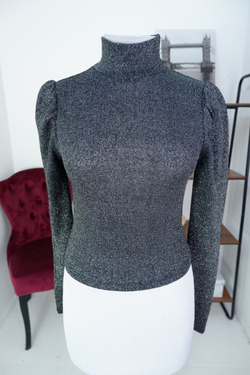 Блузка блестящая для стильного образа 42 размер