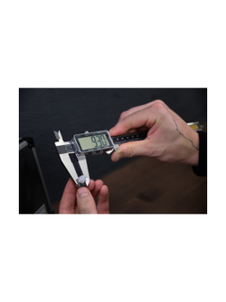 Цифровой штангенциркуль 0-200 мм Inforce 06-11-40