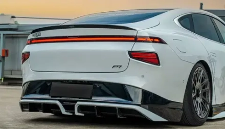 Обвес для XPENG P7 2020-2024 Хпенг