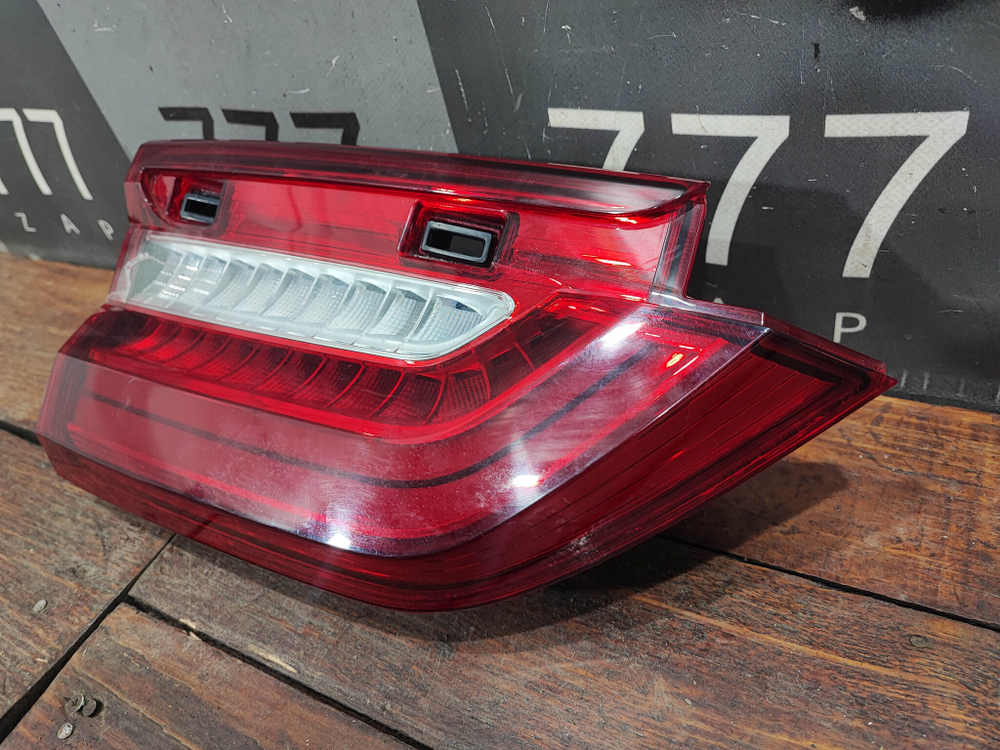 Фонарь задний левый Hongqi HS7 1 19-23 Б/У Оригинал 3716075DA01