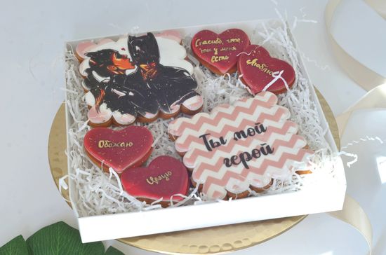 Набор пряников с сердечками "Ты мой герой"