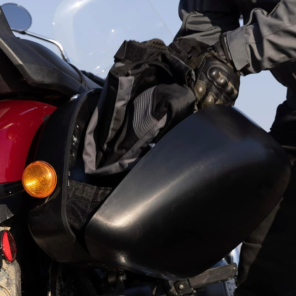 Боковые кофры жёсткие Royal Enfield Black Premium Long Haul Panniers - KXA00254