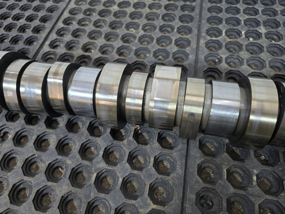 Распредвал D13