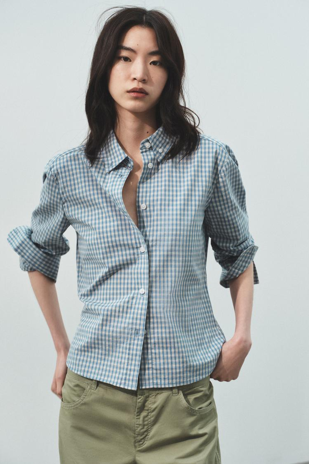 ZARA ПРИТАЛЕННАЯ РУБАШКА В КЛЕТКУ, СИНИЙ/БЕЛЫЙ