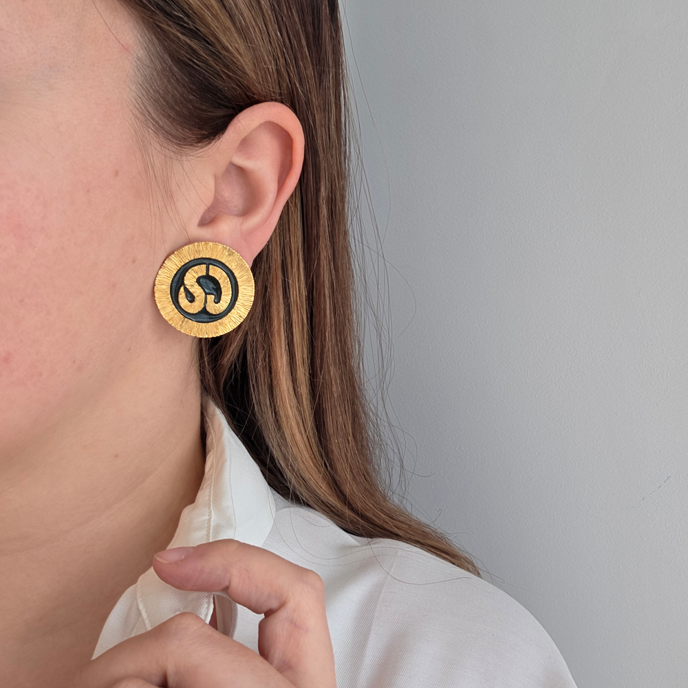 Клипсы St John в черной эмали