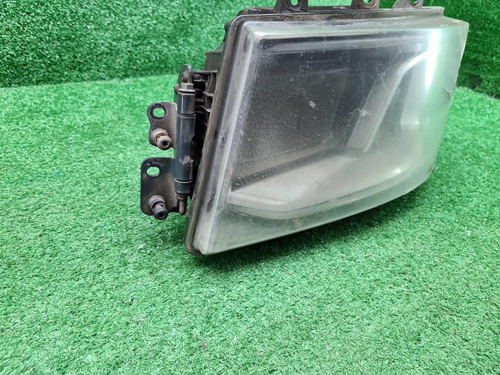 Фара левая Scania R-Series (2016-н.в.) галоген