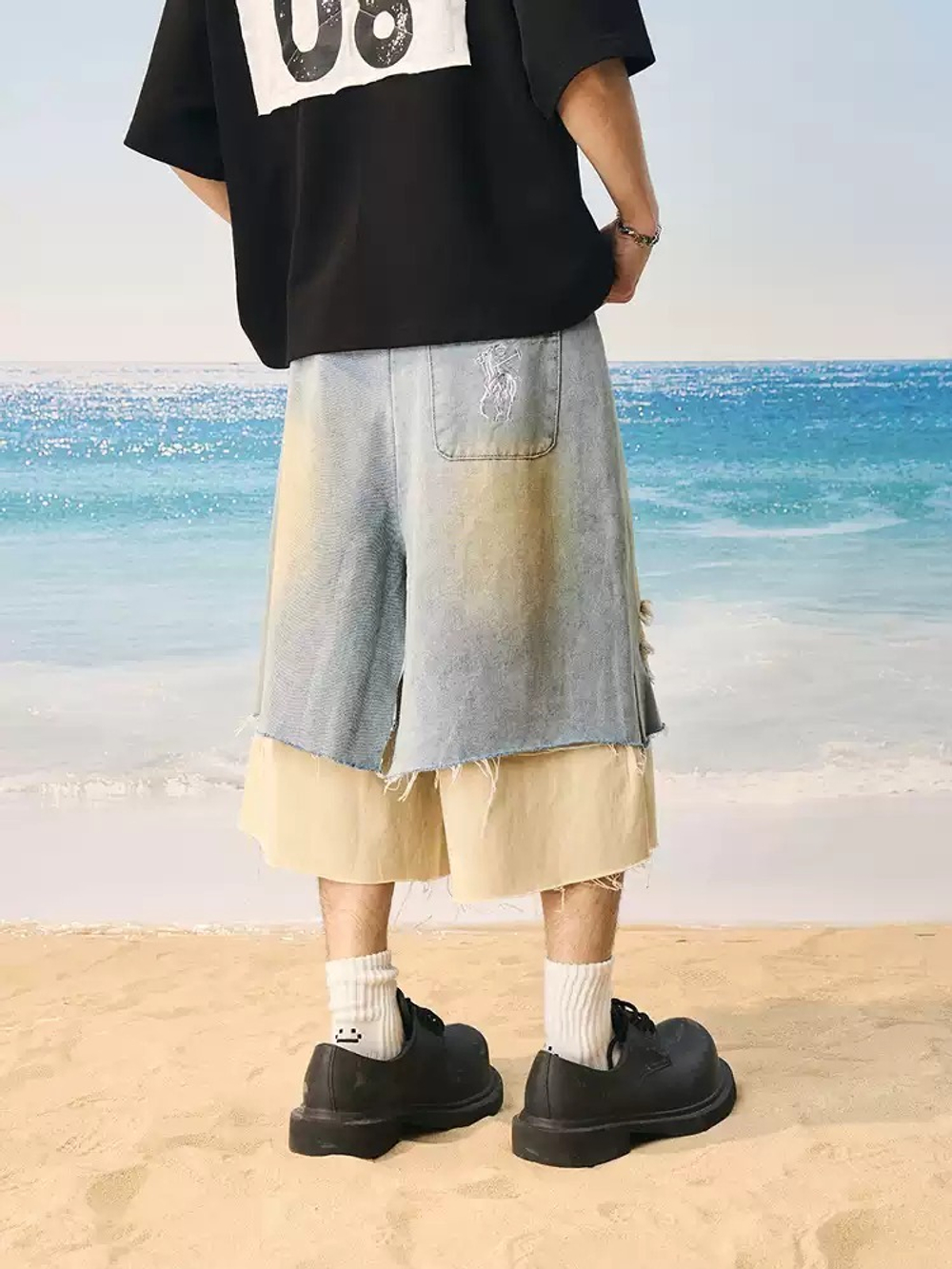 Джинсовые шорты HARSHandCRUEL Deconstructed Distressed Denim Jorts