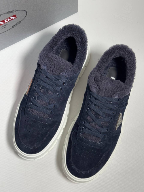 Кроссовки Prada