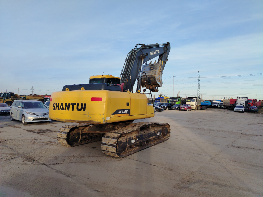SHANTUI SE* Экскаватор SE210W (Дизельный, 4,6 л, 167 л.с., АТ)