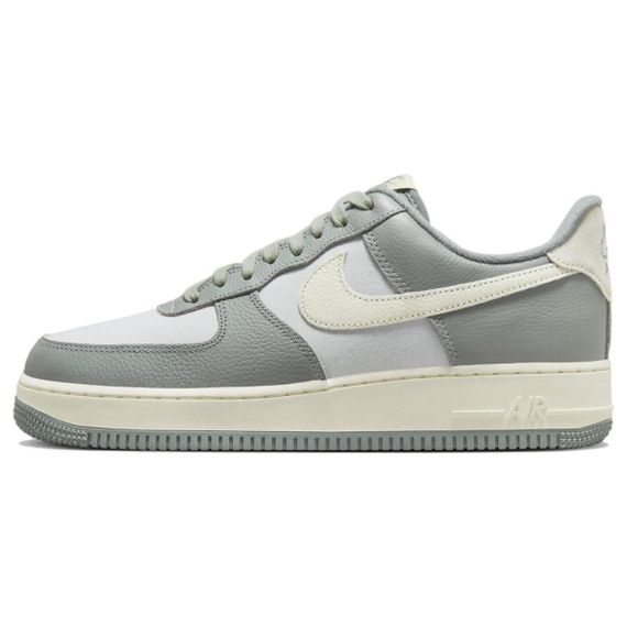 Nike Air Force 1 LX &quot;Mica Green&quot;