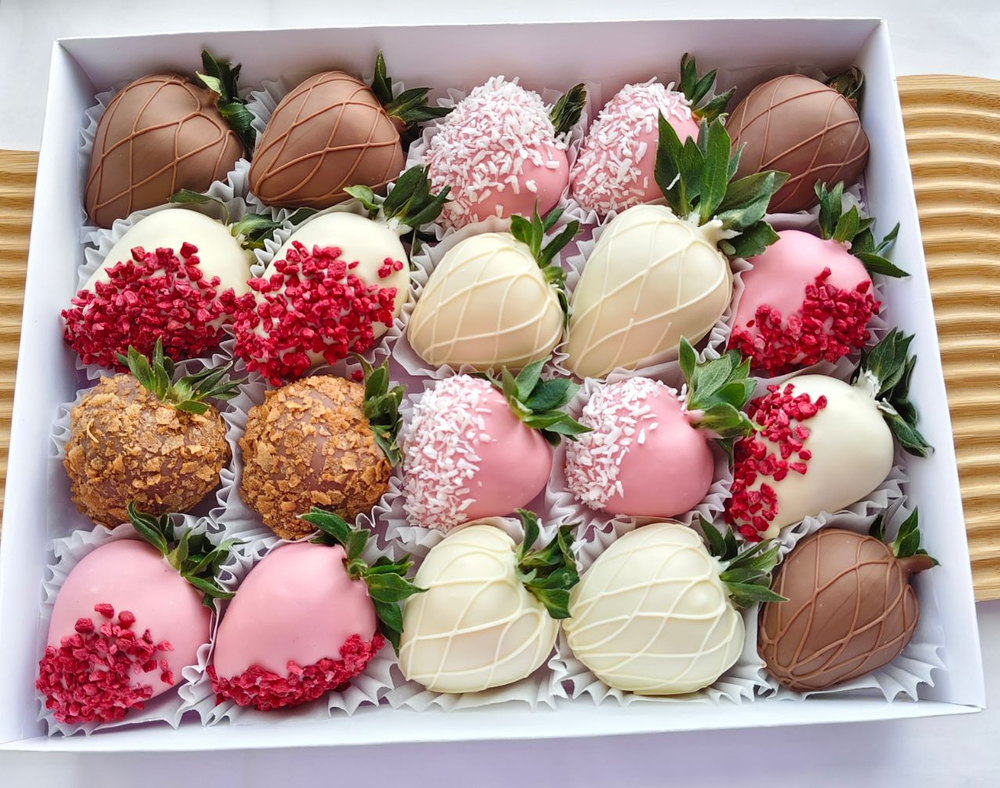 Клубника в шоколаде набор " Шоколадный"