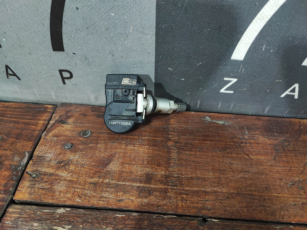 Датчик давления в шине (TPMS) Kia Sportage 4 (QL) 16-22 Б/У  11SPT1102RA