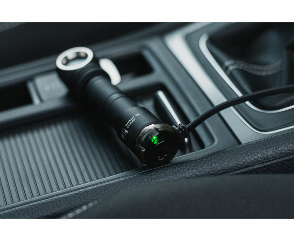 Магнитное зарядное устройство Armytek AMC-02