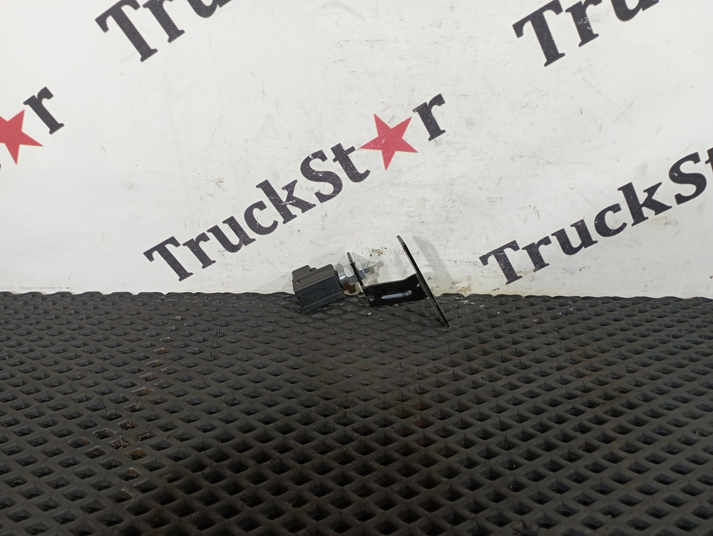 Датчик стоп-сигнала 2023г