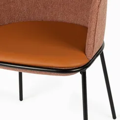 Стул Embrace с подлокотниками