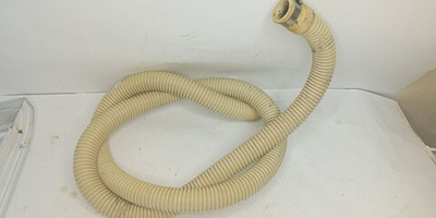 Шланг слива воды для стиральной машины Miele 1995933 б/у