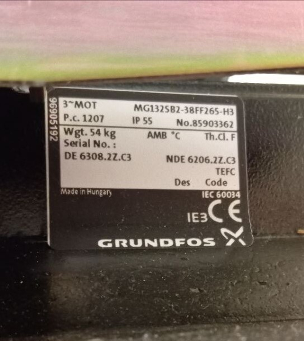 CRUNDFOS MG132SB2-38FF265-H3 + MGE132SB2-FF265-G1 с хранения