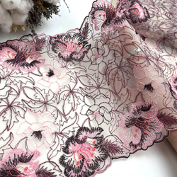 Вышивка на сетке бордово-розовая 21 см