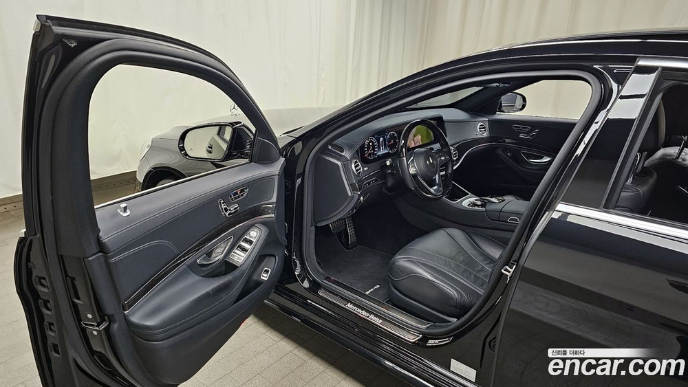 Mercedes-Benz S-Class W222 S350 d 4MATIC AMG Line (03.2020)
