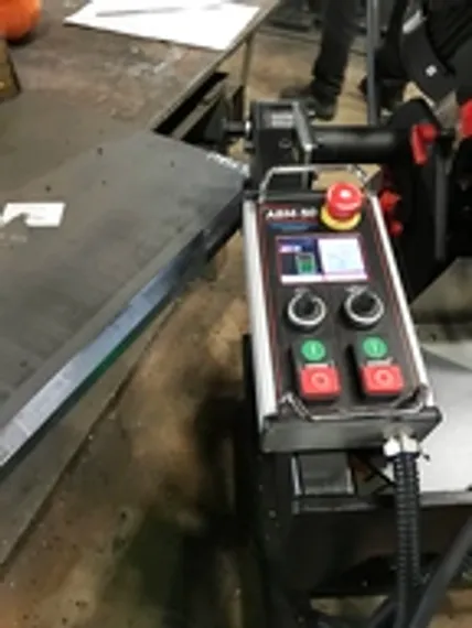 Инвертор сварочный Invertec 165S