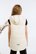 Жилет для девочки "Хэппи" ваниль