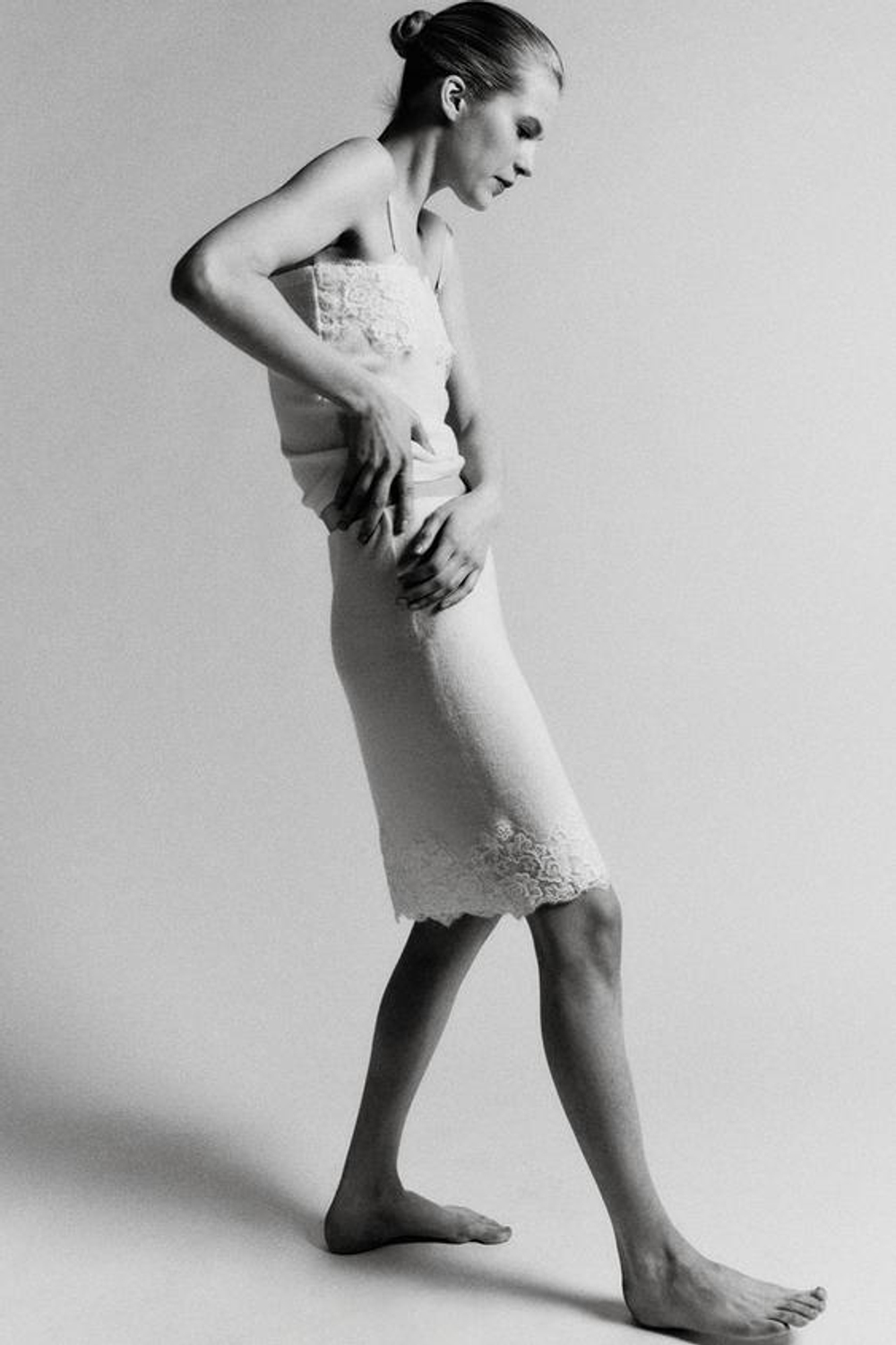 ZARA ВЯЗАНАЯ ЮБКА МИДИ С КРУЖЕВОМ И ВЫШИВКОЙ, ЭКРЮ