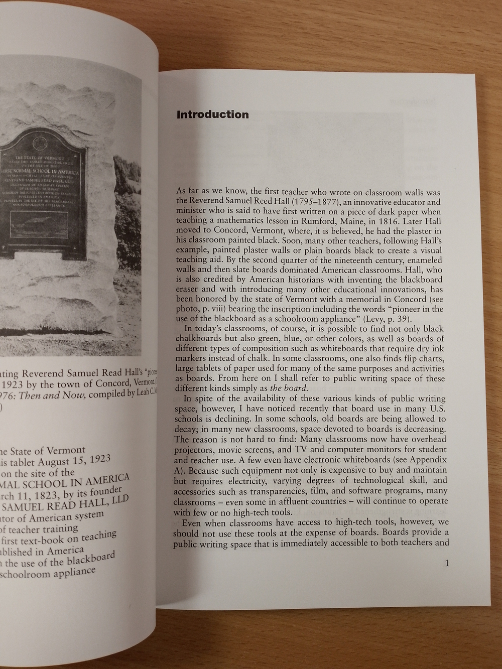 Using the Board in the Language Classroom (Cambridge Handbooks for Language Teachers)