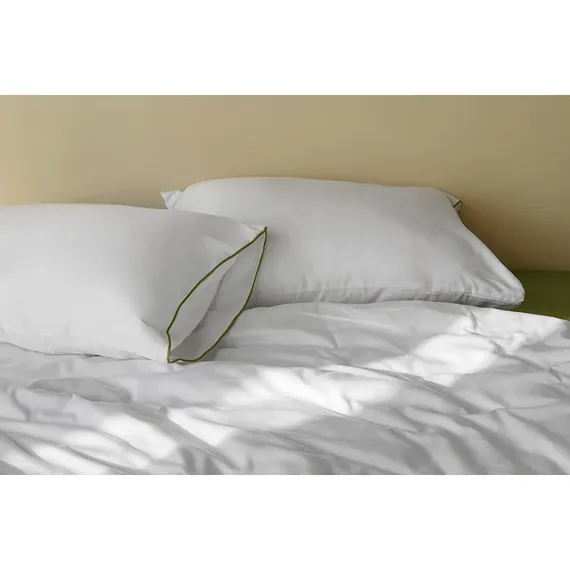 Простыня на резинке из сатина из коллекции meditation, olive, 180х200х30 см