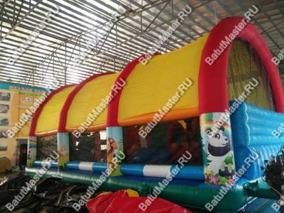 Коммерческий надувной батут "Зверята с крышей 2" 11*7*6 м