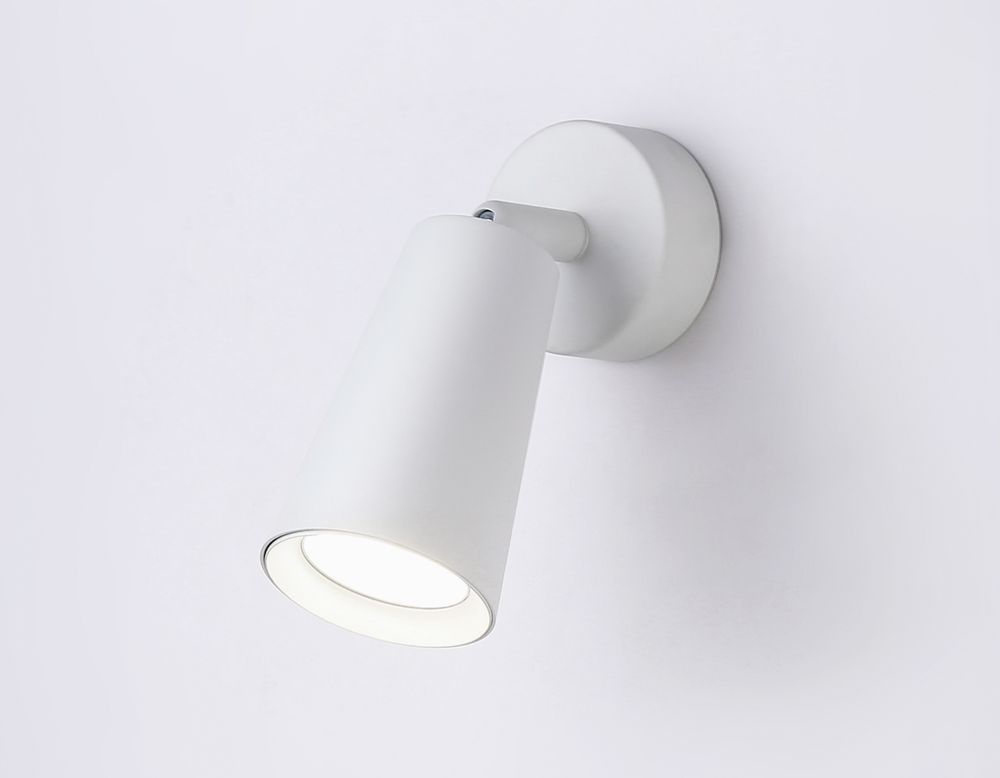 Ambrella Накладной поворотный спот со сменной лампой GU10 Move TA13133