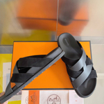 Шлёпанцы Hermes