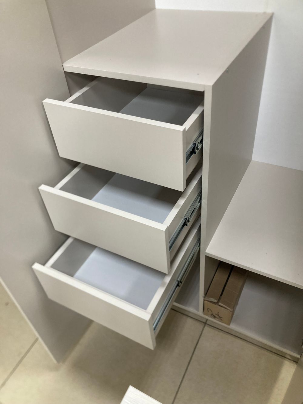 Шкаф 2-х створ. с 3-мя ящиками Ольга-6 кашемир