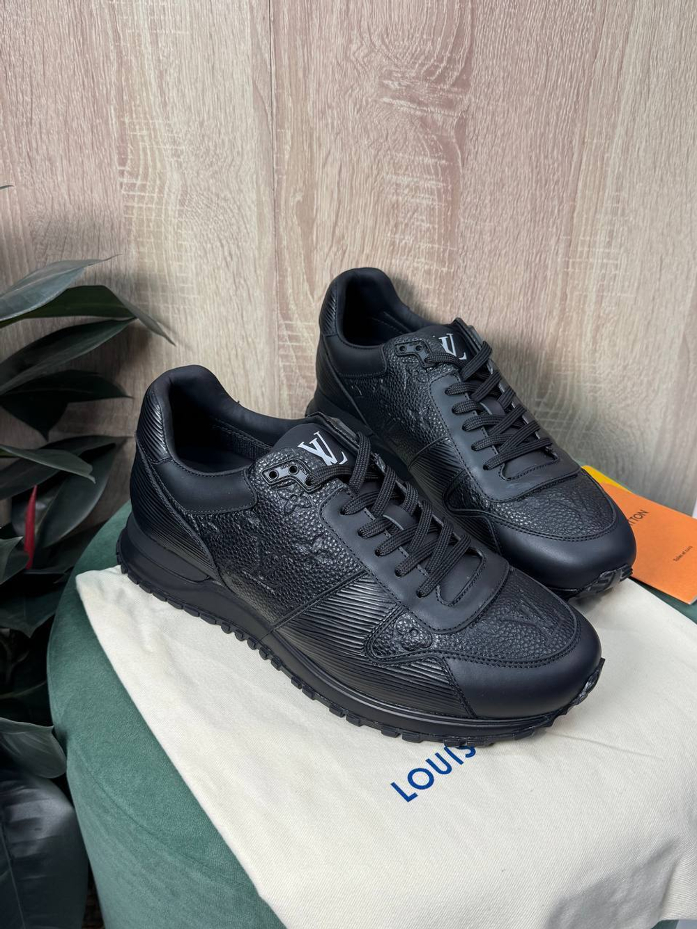 Кроссовки Louis Vuitton