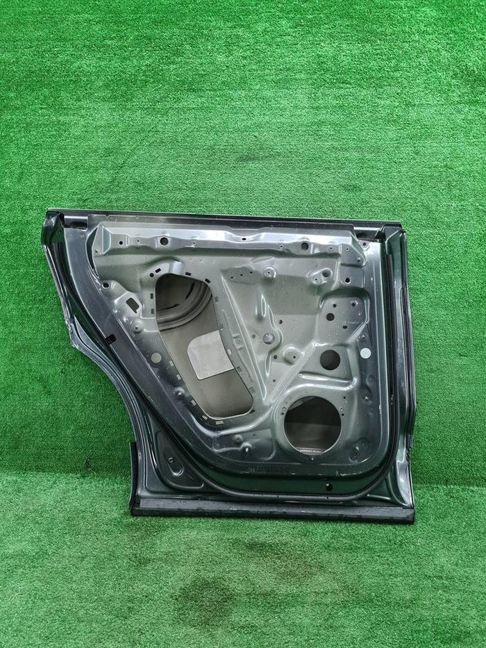 Дверь задняя левая Audi Q8 (2018-н.в.)