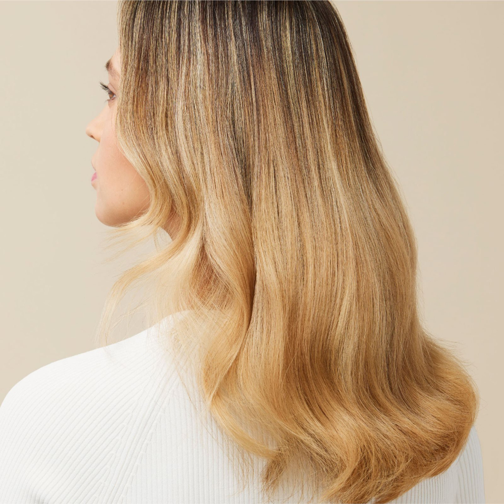 Aveda Blonde Revival Purple Toning Shampoo - фиолетовый тонирующий шампунь /   40  ml  / GTIN 018084030417