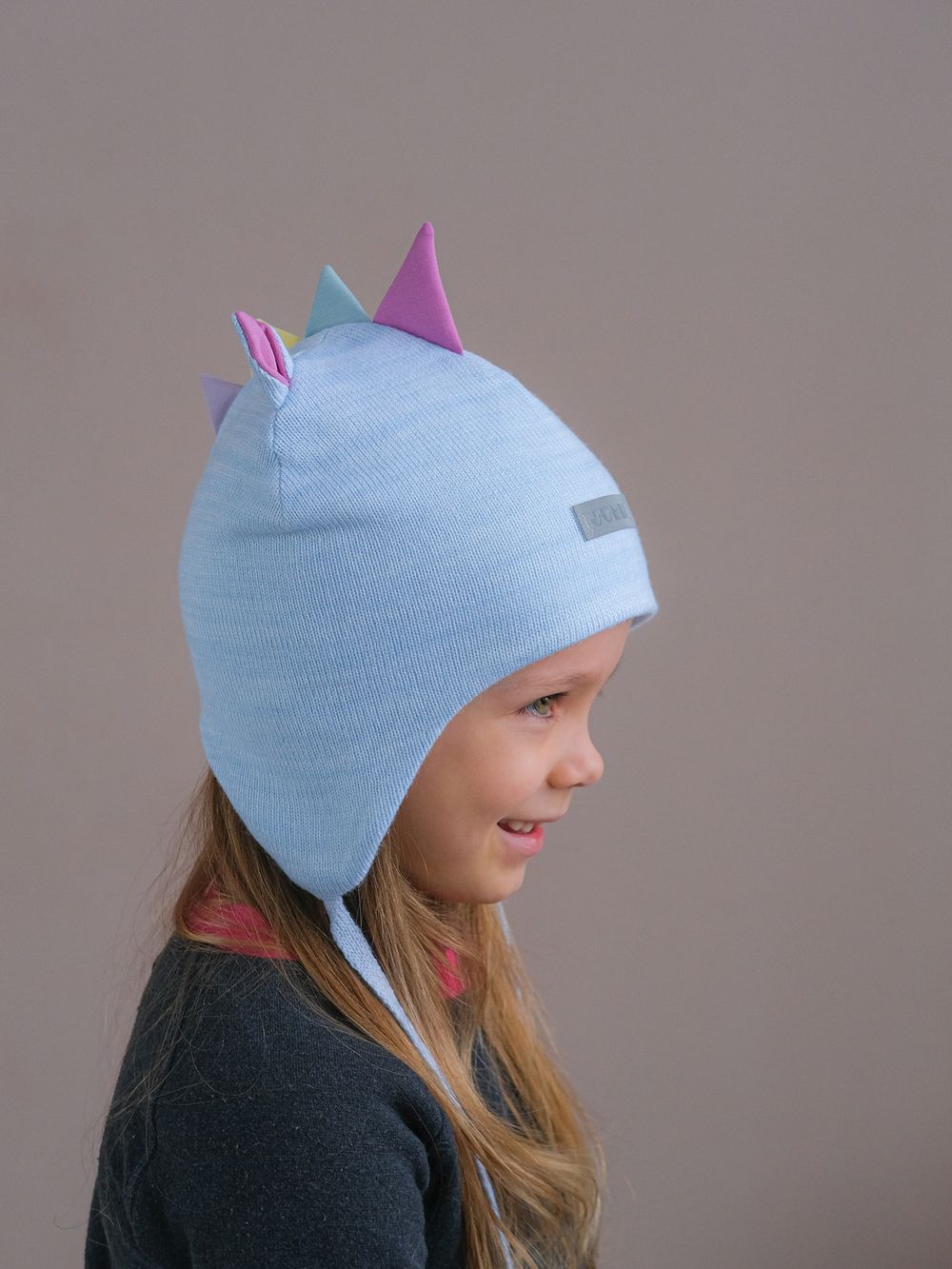 Шапка весенняя/осенняя вязаная (Небесный меланж) UNIC