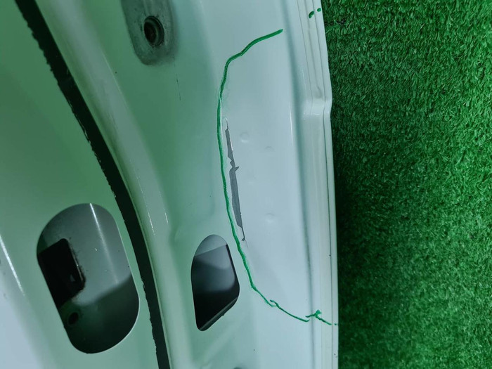 Дверь передняя левая Jaguar XE (2015-н.в.)