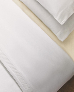 Zara Home - Простыня атласная с мережкой, белый, 160x280 см