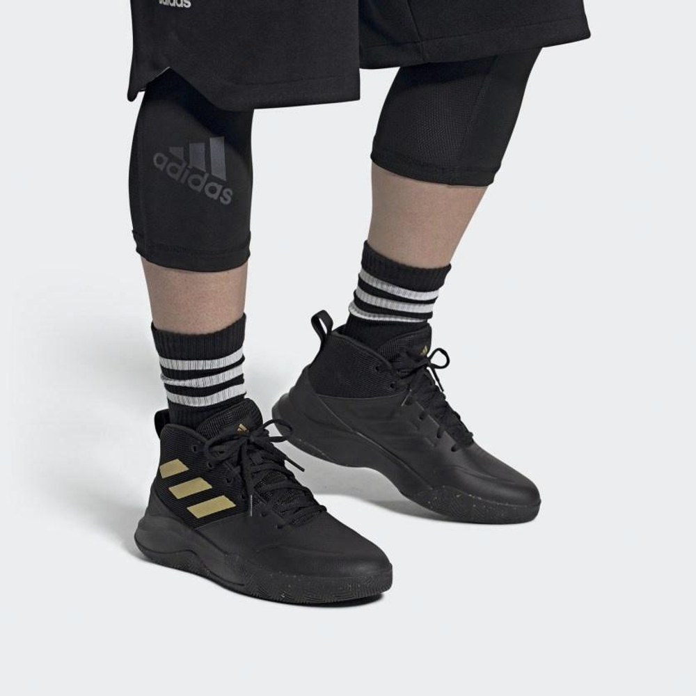 Кроссовки Adidas Ownthegame