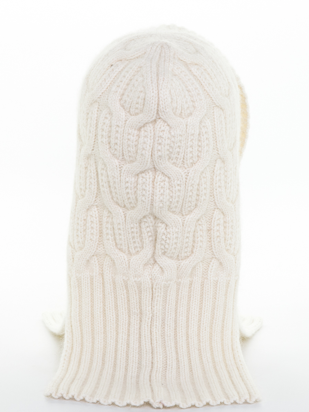 Капор Клеома из пряжи енота