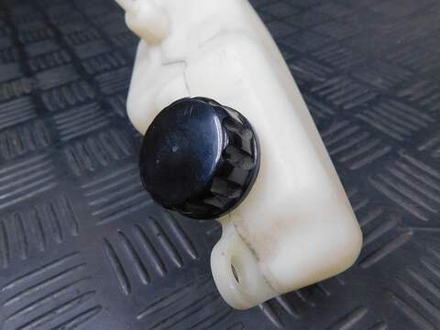 Бачок расширительный Kawasaki ZZR 400 98 053124