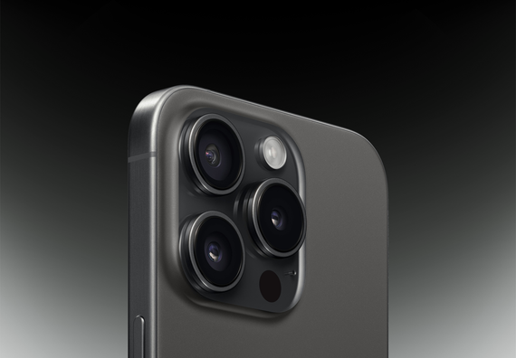 Телефон Apple iPhone 15 Pro 256Gb (Black titanium)