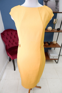 Платье Magda приталенное 46 размер, новое