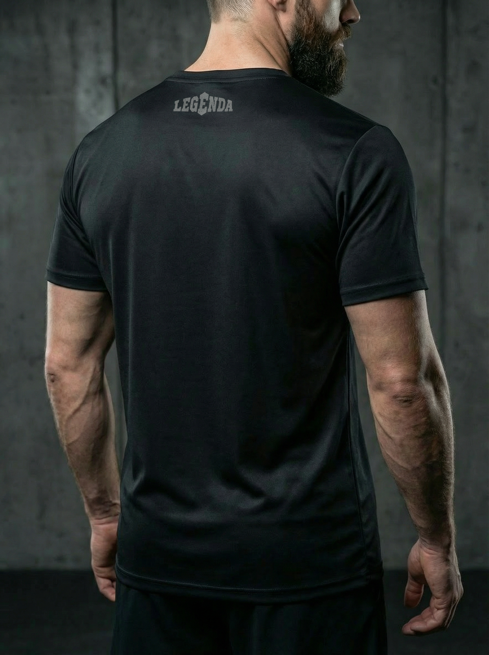 Футболка тренировочная мужская черная LEGENDA Русич красный