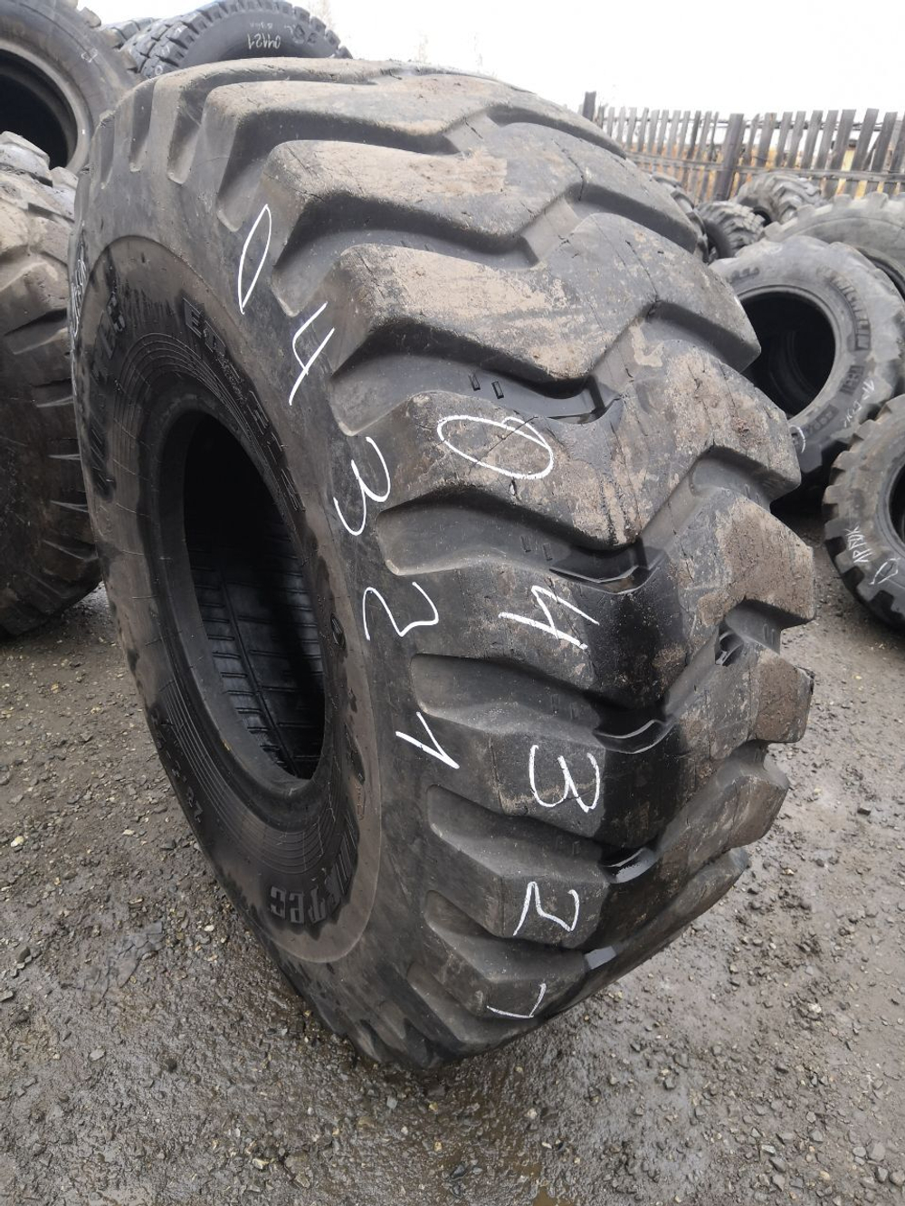 23.5-25 Nortec ER-612 шина б/у