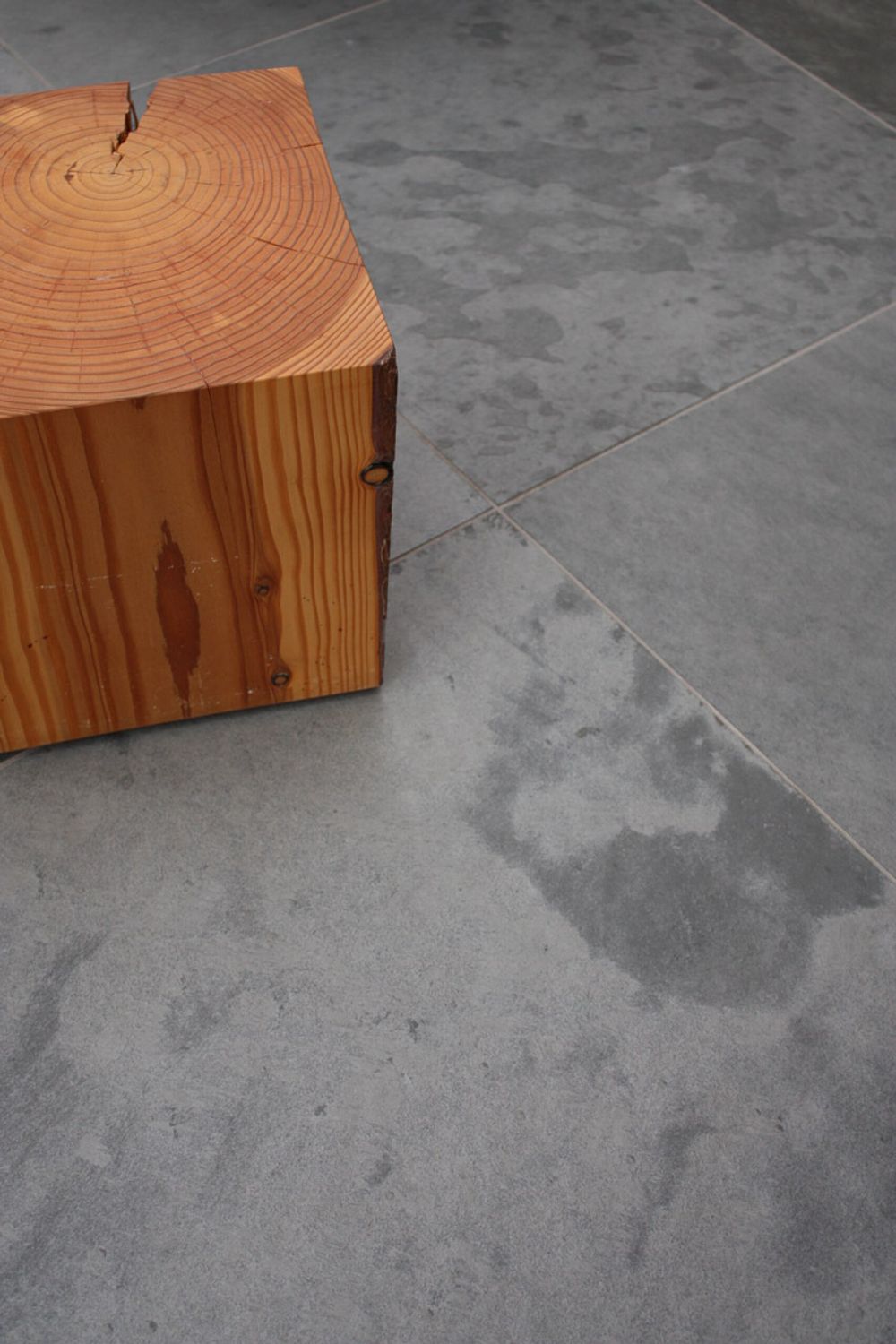 Плитка-сланец черный, натуральный скол Pharaon 600x600x10