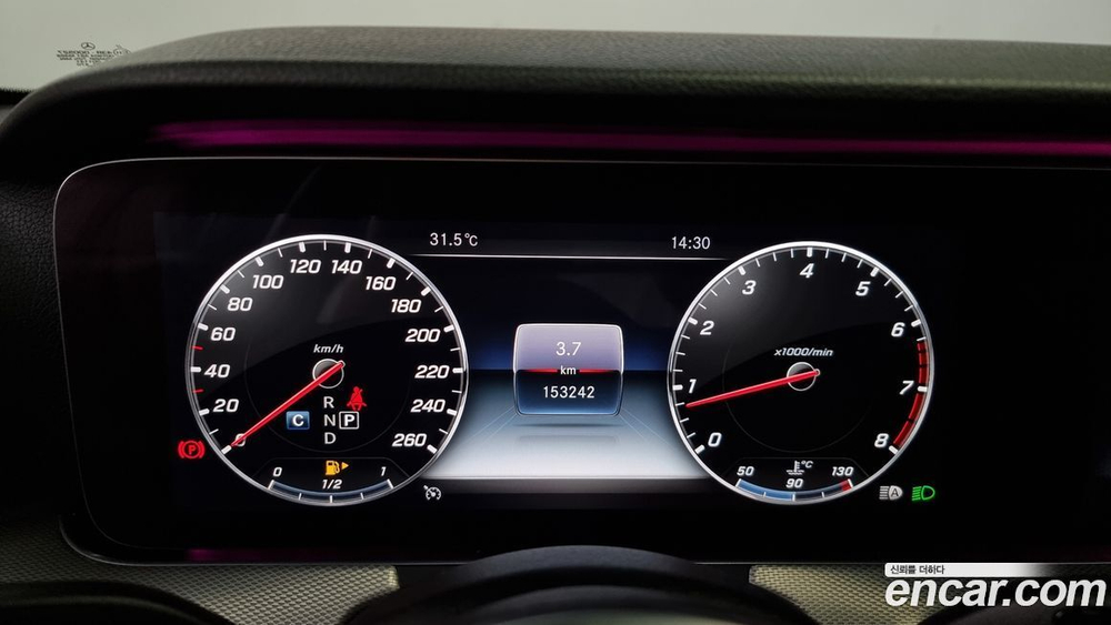 Mercedes-Benz E-Class W213 E300 AMG Line (09.2019)