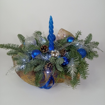 Новогодняя композиция Синяя свеча