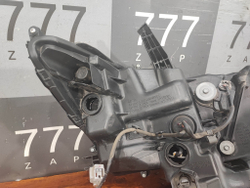 Фара левая LED Toyota Land Cruiser Prado 150 17-24 Б/У Оригинал 8118560N20